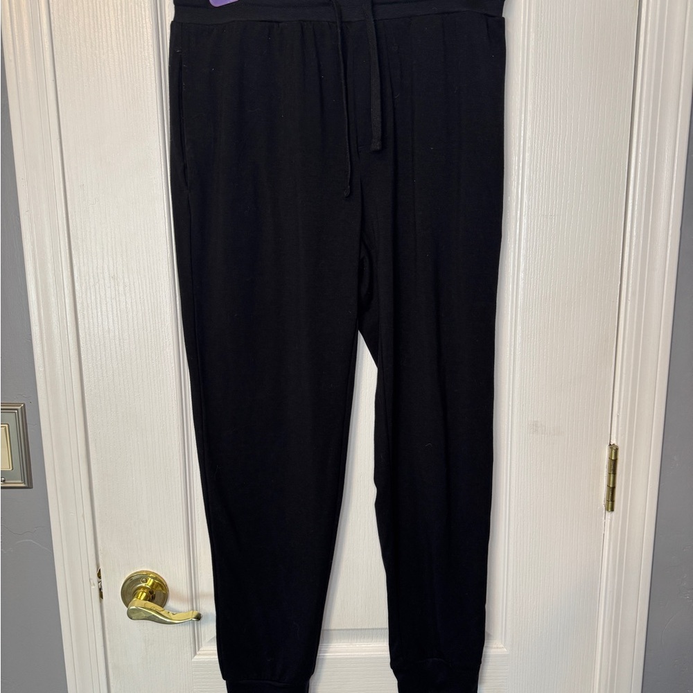FRESH CLEAN THREADS Mens Black Jogger Pants-Medium